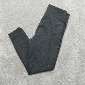 Athleta Ultimate stash pocket Capri